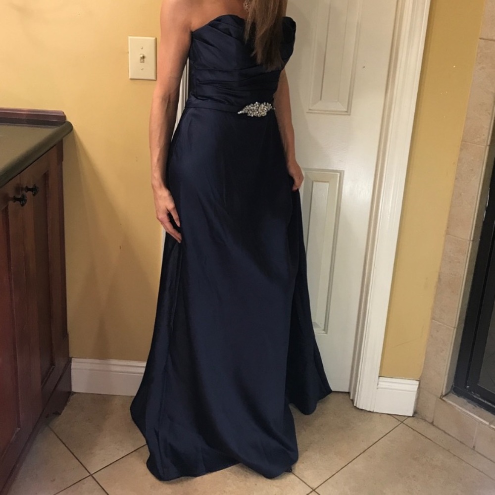 David’s Bridal NWOT strapless maxi dress Size 6